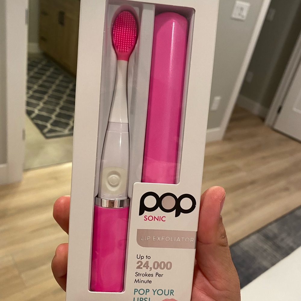 Lip Exfoliator